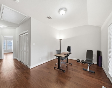 1716 Elgin Street - Photo Thumbnail 21