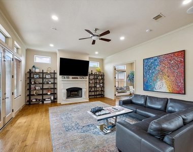 11218 French Oak Lane - Photo Thumbnail 3