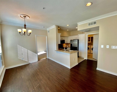 2350 Westcreek Lane - Photo Thumbnail 2
