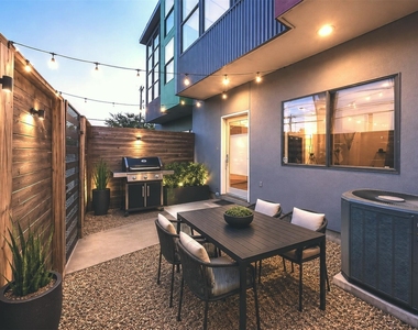 1043 Bonner Street - Photo Thumbnail 14