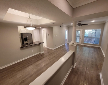 2350 Westcreek Lane - Photo Thumbnail 4