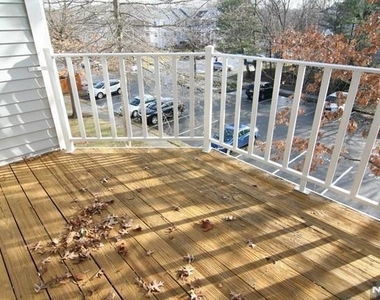 170 Linden - Photo Thumbnail 9