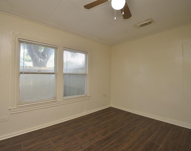 1600 5th Street - Photo Thumbnail 13