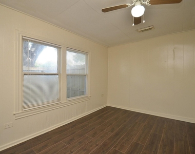 1600 5th Street - Photo Thumbnail 14