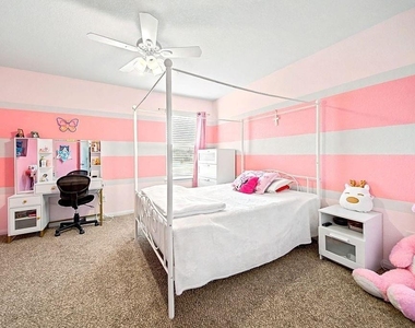 5742 Adelaide River Drive - Photo Thumbnail 12