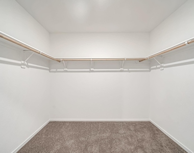 25625 Rose Creek Drive - Photo Thumbnail 12