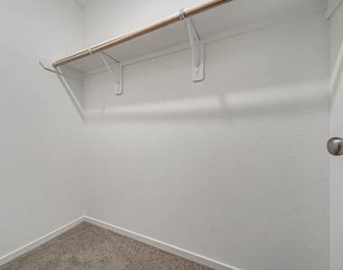 25625 Rose Creek Drive - Photo Thumbnail 13