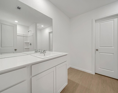 25625 Rose Creek Drive - Photo Thumbnail 11