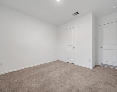 25625 Rose Creek Drive - Photo Thumbnail 17