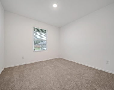 25625 Rose Creek Drive - Photo Thumbnail 16