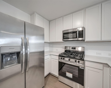 25625 Rose Creek Drive - Photo Thumbnail 6