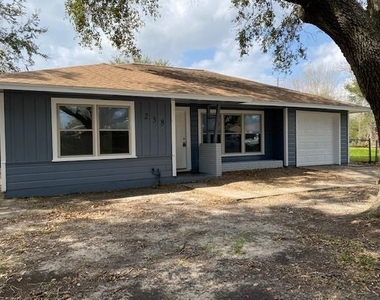 238 Sycamore Drive - Photo Thumbnail 1
