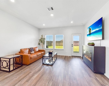 24222 Sandstone Valley Lane - Photo Thumbnail 5