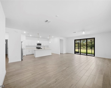 14279 Winding Cedar Way - Photo Thumbnail 15