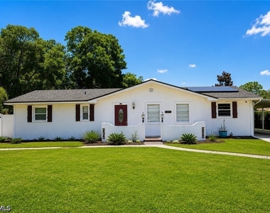 655 Sw Pointview Road - Photo Thumbnail 2