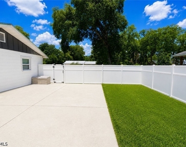 655 Sw Pointview Road - Photo Thumbnail 43