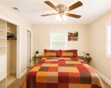 655 Sw Pointview Road - Photo Thumbnail 14