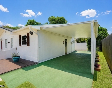 655 Sw Pointview Road - Photo Thumbnail 6