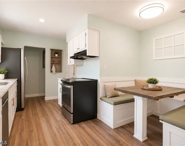 655 Sw Pointview Road - Photo Thumbnail 27