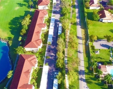 2700 Cypress Trace Circle - Photo Thumbnail 16