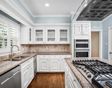 3127 Lafayette Street - Photo Thumbnail 11
