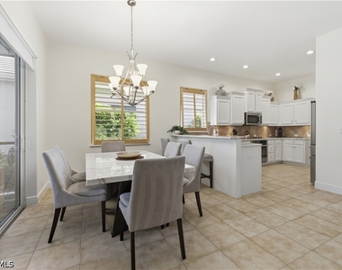 9235 Troon Lakes Drive - Photo Thumbnail 14