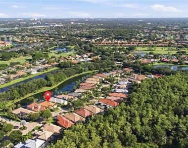 9235 Troon Lakes Drive - Photo Thumbnail 34