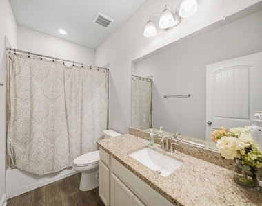 5338 Regal Gem Lane - Photo Thumbnail 19