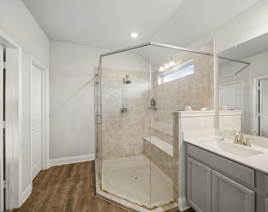 5338 Regal Gem Lane - Photo Thumbnail 15