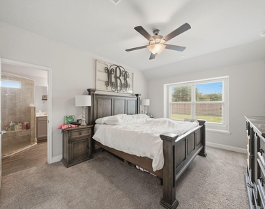 5338 Regal Gem Lane - Photo Thumbnail 12