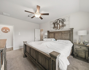 5338 Regal Gem Lane - Photo Thumbnail 13