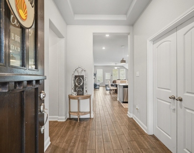 5338 Regal Gem Lane - Photo Thumbnail 9