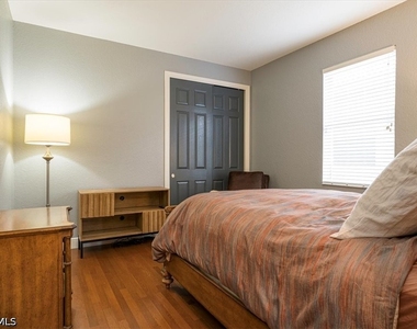 7703 Martino Circle - Photo Thumbnail 15