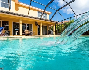 7703 Martino Circle - Photo Thumbnail 2