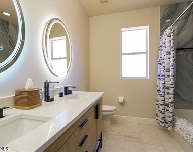 7703 Martino Circle - Photo Thumbnail 30