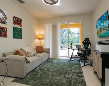 7703 Martino Circle - Photo Thumbnail 18