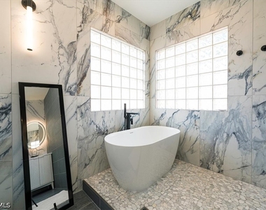 7703 Martino Circle - Photo Thumbnail 25