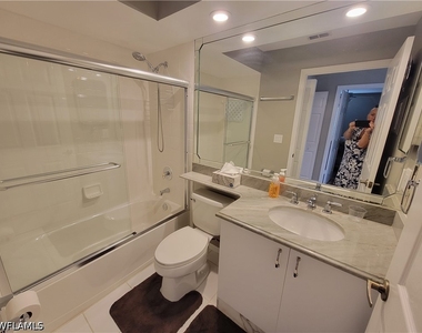 7577 Silver Trumpet Lane - Photo Thumbnail 14