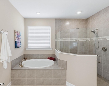 18699 Ensenada Drive - Photo Thumbnail 16