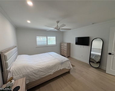 2100 Gulf Shore Boulevard N - Photo Thumbnail 19