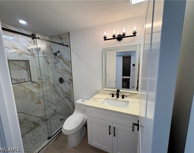 2100 Gulf Shore Boulevard N - Photo Thumbnail 13