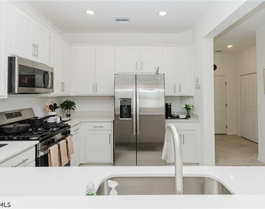 14819 White Pearl Road - Photo Thumbnail 1