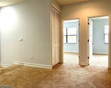 7784 Bristol Circle - Photo Thumbnail 21