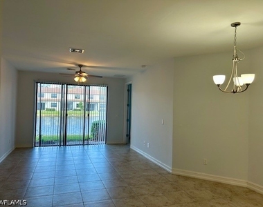 7784 Bristol Circle - Photo Thumbnail 14
