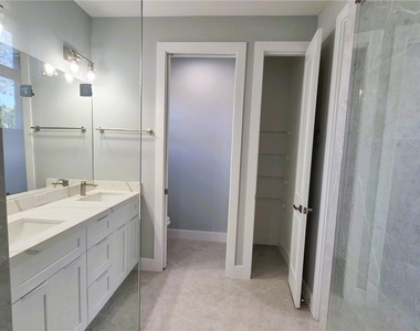 532 41st Avenue Ne - Photo Thumbnail 11