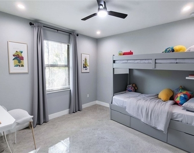 532 41st Avenue Ne - Photo Thumbnail 14