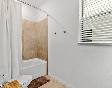 2516 Kona Way - Photo Thumbnail 21