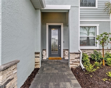 2516 Kona Way - Photo Thumbnail 2