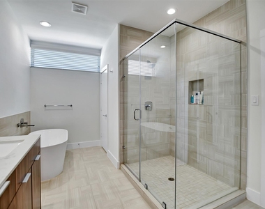 5507 Robusto Place - Photo Thumbnail 28