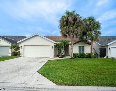 7712 Citrus Hill Lane - Photo Thumbnail 2